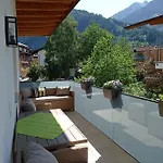 Anna Mayrhofen