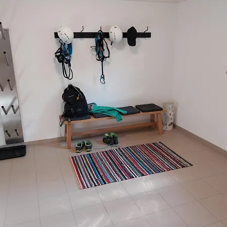 Anna Apartment