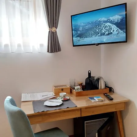Anna Apartment